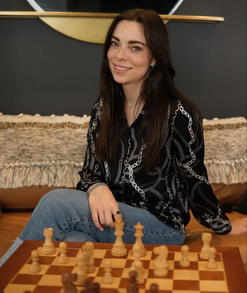 Dina Belenkaya Biography, Height, Net Worth, Career & Life 2026