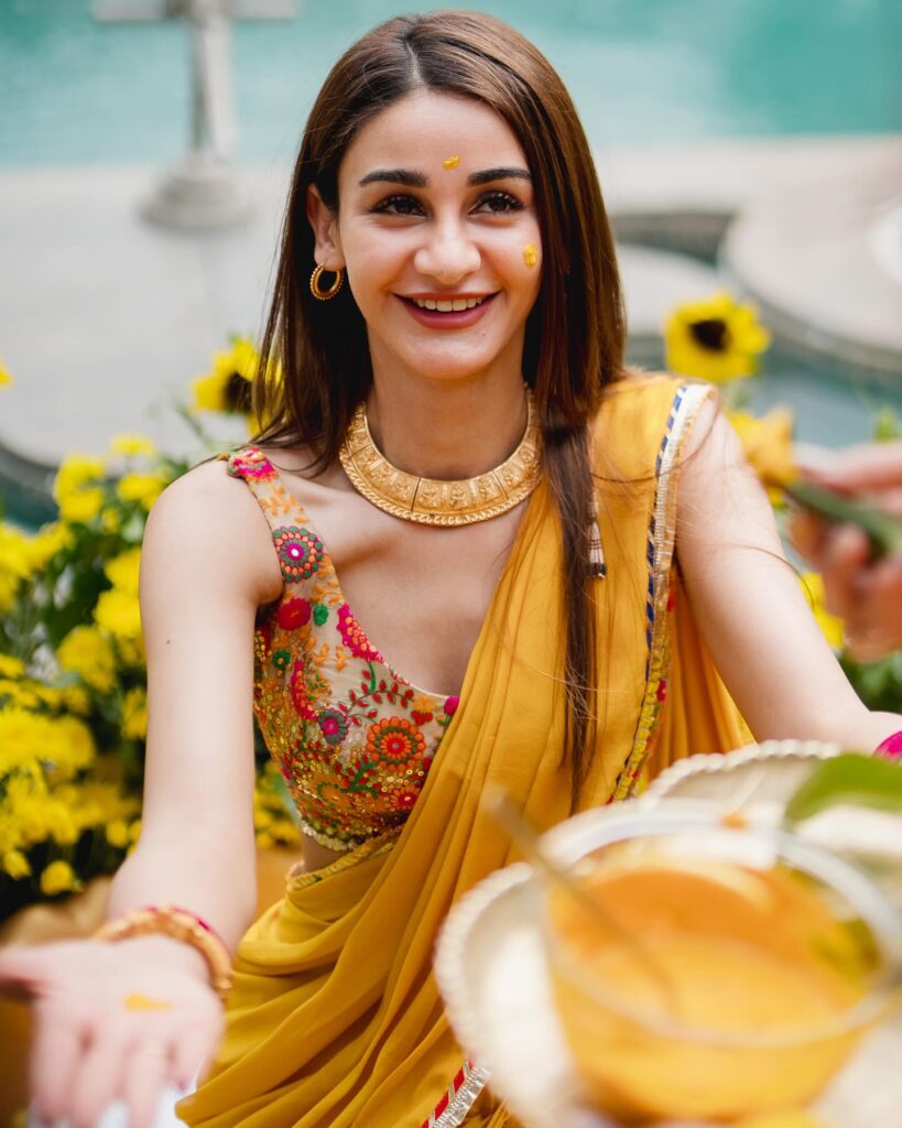 Aditi Arya: Miss India 2015, Yale MBA & Jay Kotak Wife (Update 2026)