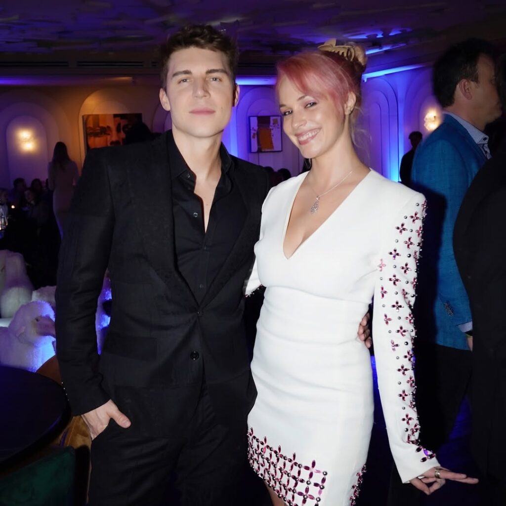 Alexis Knapp Biography, Age, Life Story & Career Facts 2026