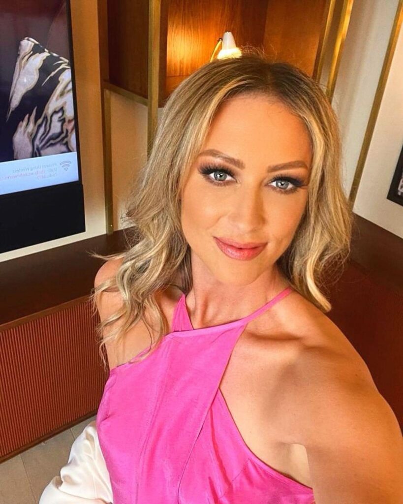 Faye Tozer Biography, Age, Net Worth & Career Facts 2026