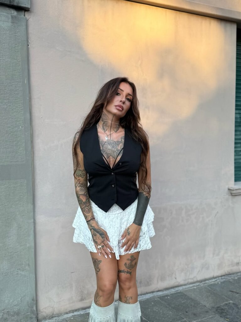 waifujade Biography, Age, Net Worth & Career Facts 2026