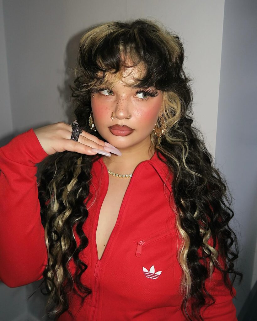 Lola Young Biography, Age, Height, Net Worth & Career Facts 2026