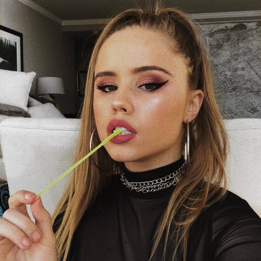Lexee Smith Biography, Age, Height, Net Worth & Career 2026