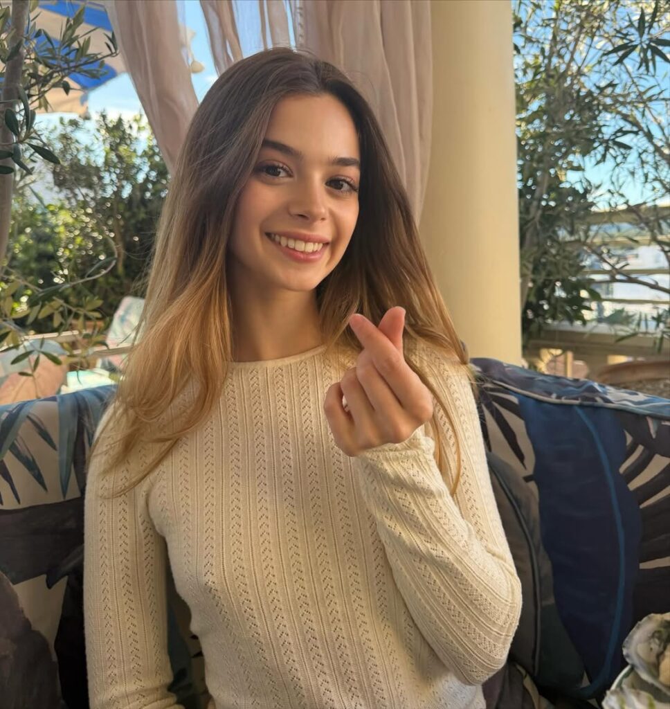 Who is Molly Little? Bio, Age, Height, Career & Net Worth 2026