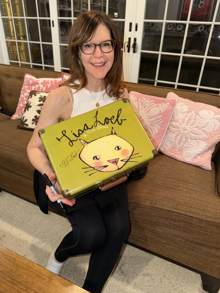 Lisa Loeb Biography, Singer, Career, Net Worth & Life 2026