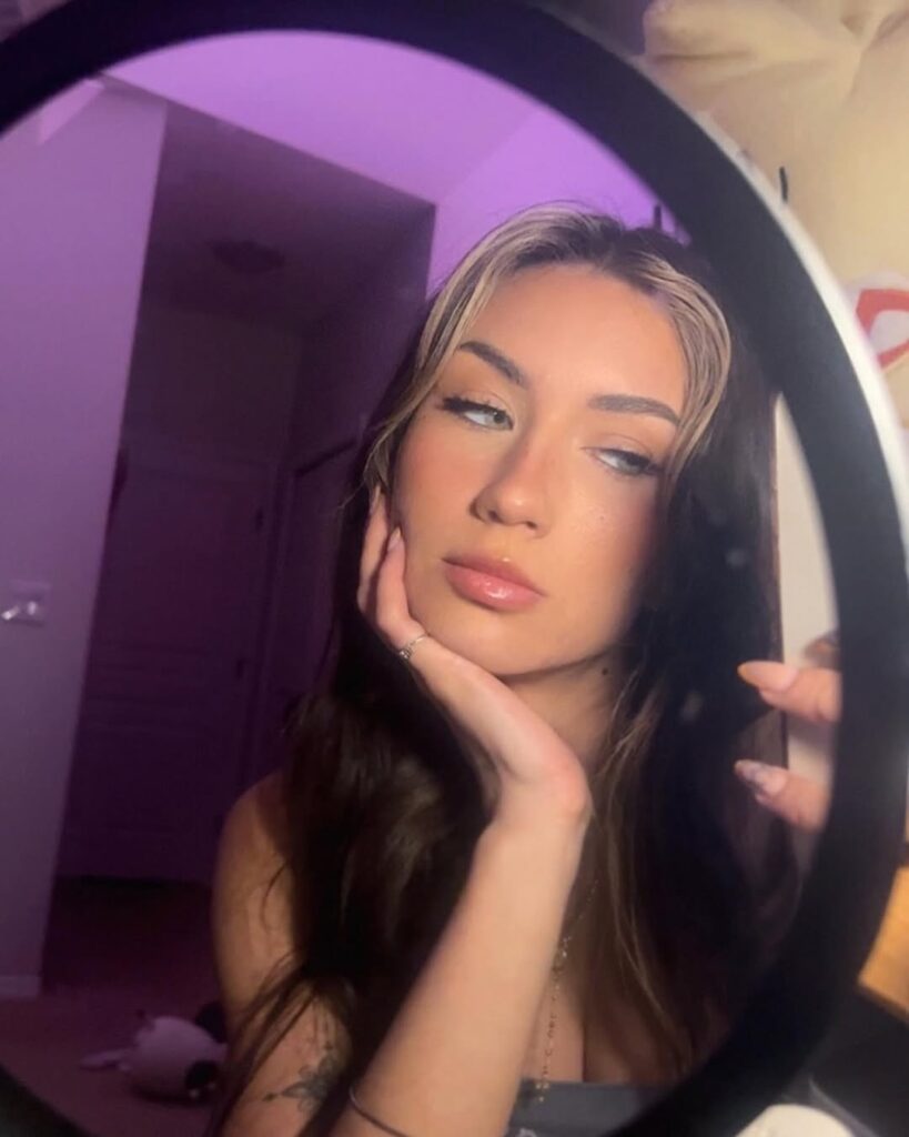 Who is Urfavbellabby? Bio, Age, Net Worth & Career 2026