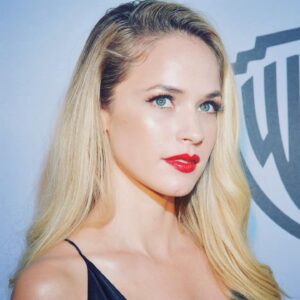 Alexis Knapp Biography, Age, Life Story & Career Facts 2026
