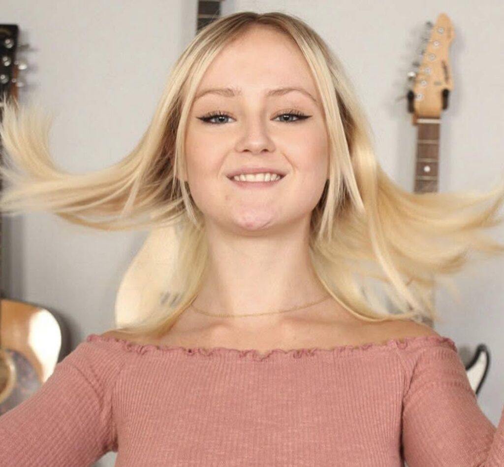 Who is Natalia Queen? Bio, Age, Career & Net Worth 2026