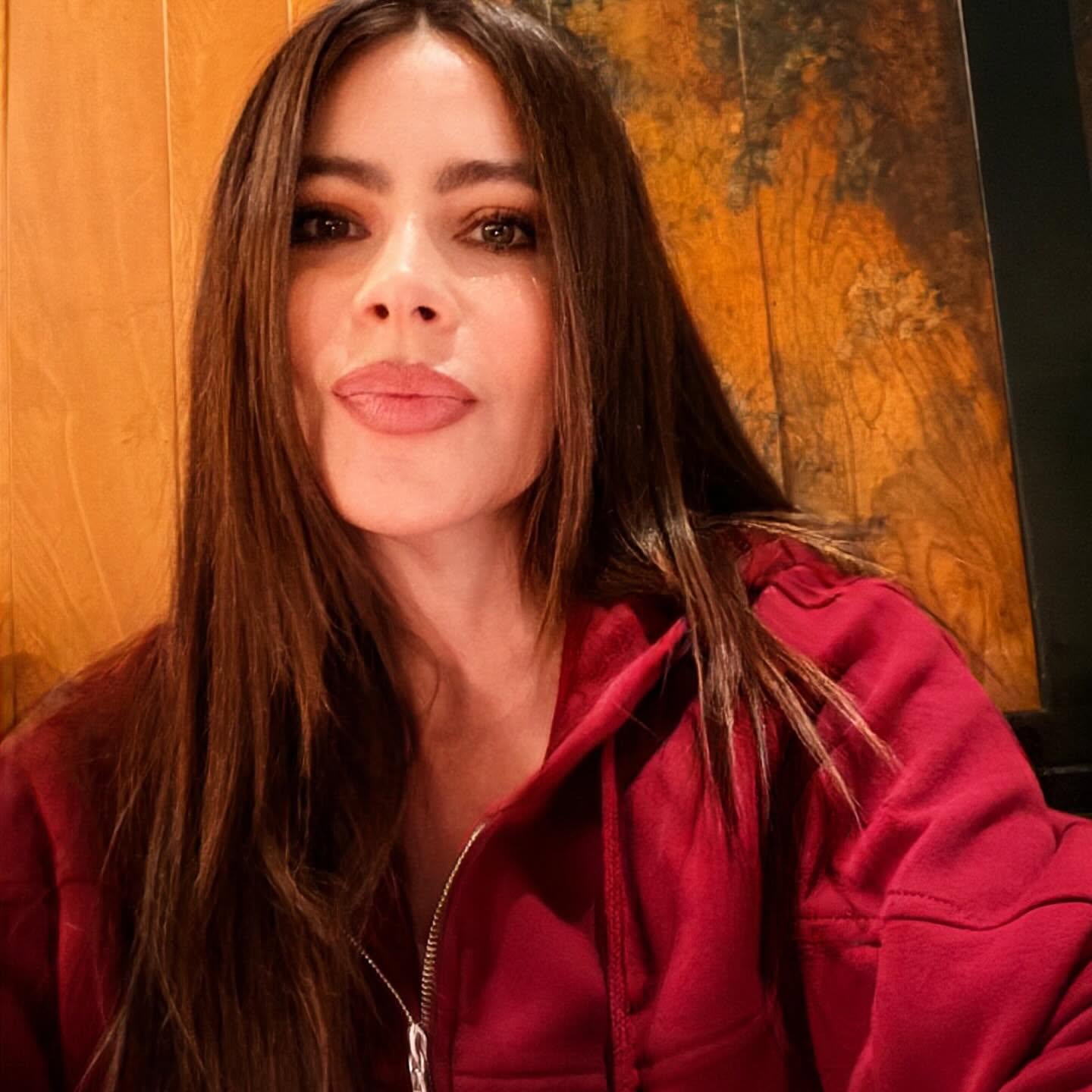 Who is Sofia Vergara? Bio, Age, Husband, Net Worth & Career 2026